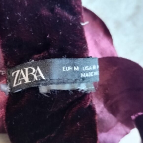 Zara Purple Velvet Floral Scarf - Picture 4 of 8